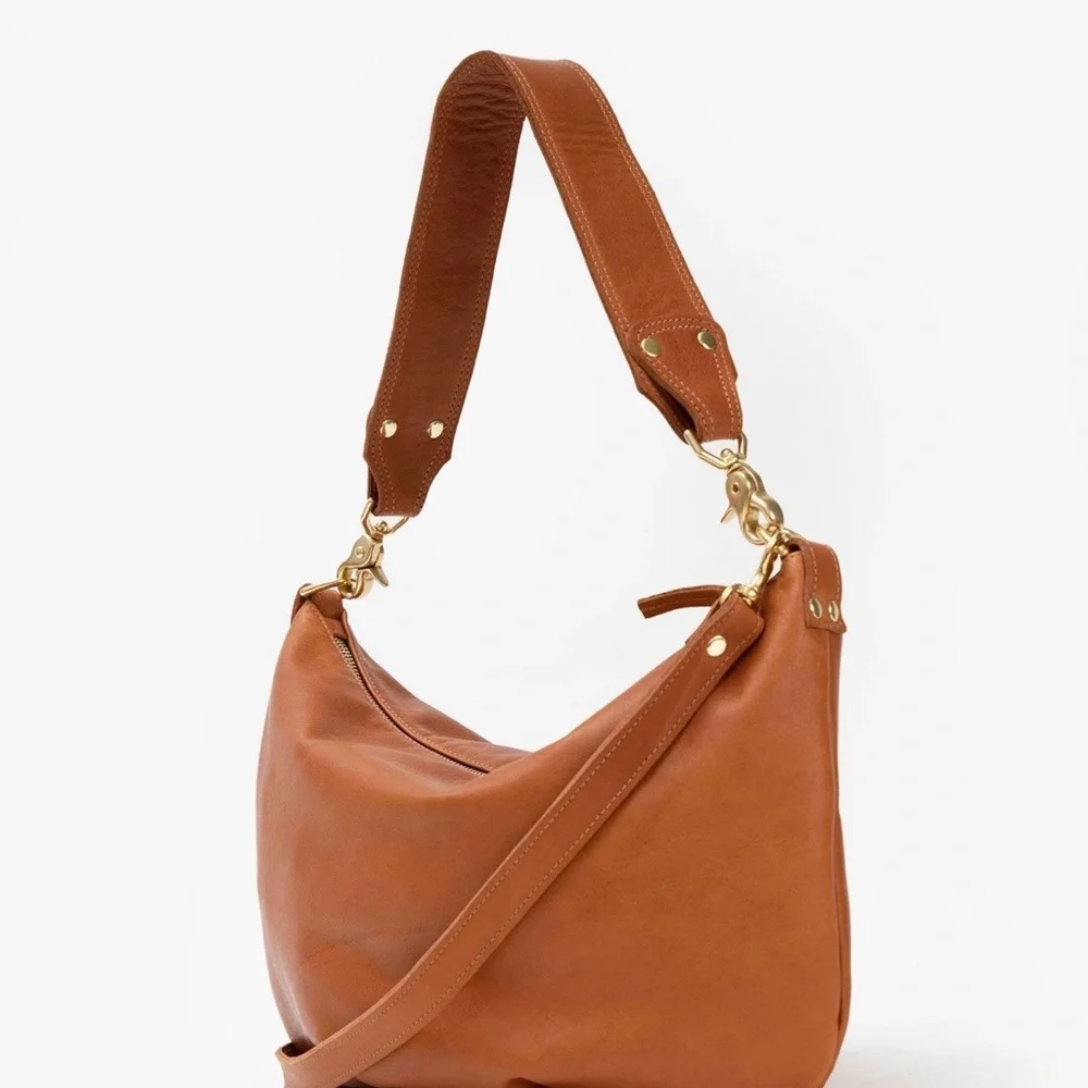 Clare V. Chic Tan Leather Hobo Bag-Moyen Messenger Bag - Picture 4 of 10